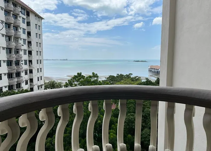 Teaz Apartment At Glory Beach Resort